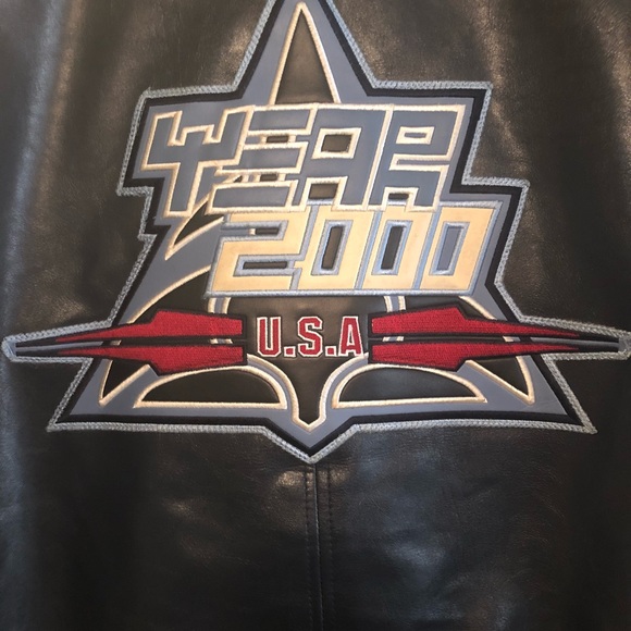 Leather Jacket - Picture 5 of 6